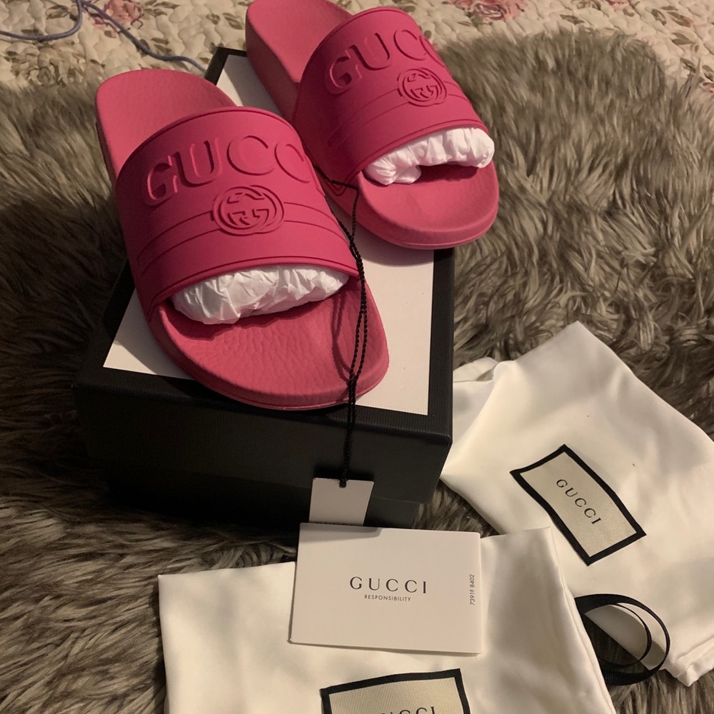 Gucci slides